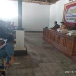 Bantuan Beras dari Dinas Sosial Kabupaten Tulungagung kepada Warga Desa Tulungrejo